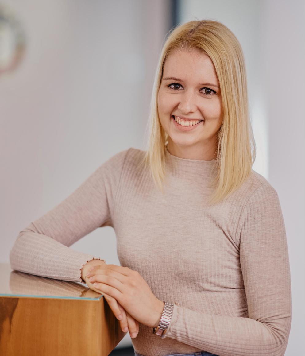 Portrait of Lena Lockstädt, Recruiter at ERDINGER.