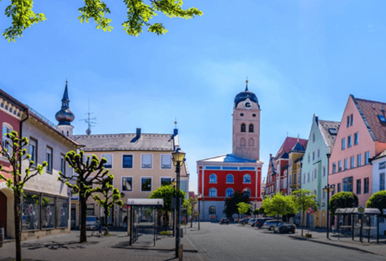 Beer town Erding in good weather.